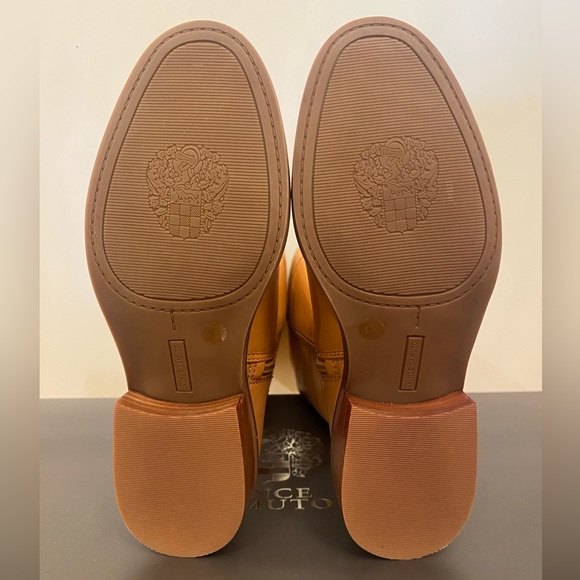 Vince Camuto Alfella Boot - Picture 10 of 11